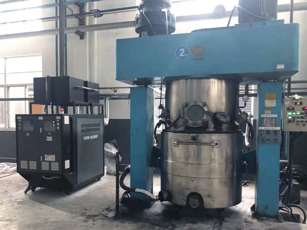 雙行星攪拌釜油溫機(jī)