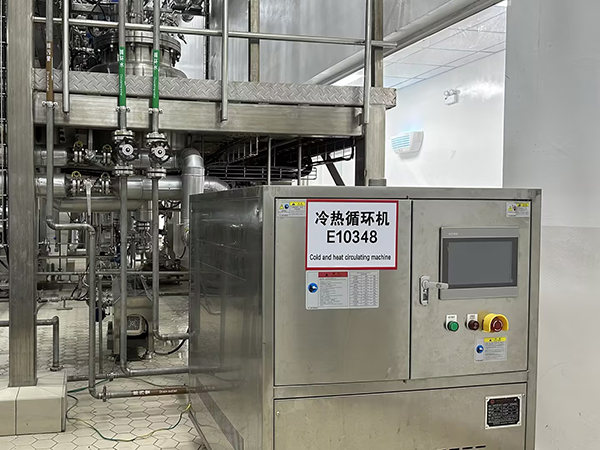 反應(yīng)釜控溫冷熱一體機(jī)